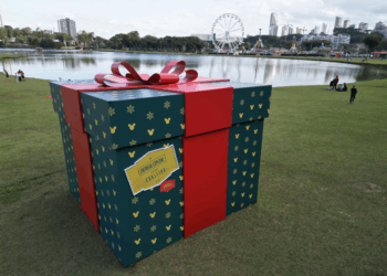 Curitiba é a primeira cidade do Brasil a receber o Natal da Disney