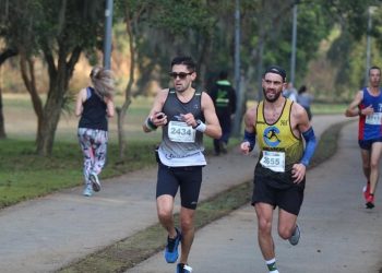Inscrições para a Corrida entre Parques 2025, que será realizada em 17 de agosto, abrem na noite desta segunda