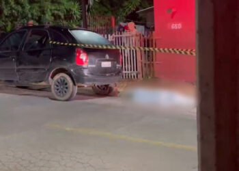 Homem é morto com facada no coração ao chegar na casa da ex-mulher para deixar os filhos