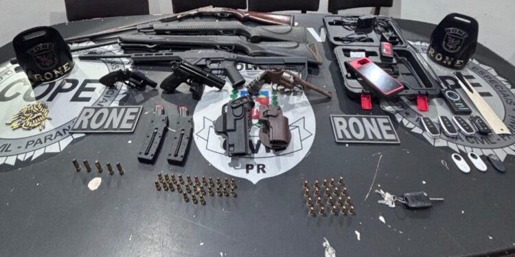 Ação integrada entre RONE, COPE e Delegacia de Bocaiuva do Sul prende suspeitos de roubo a banco, apreende armas e veículos roubados