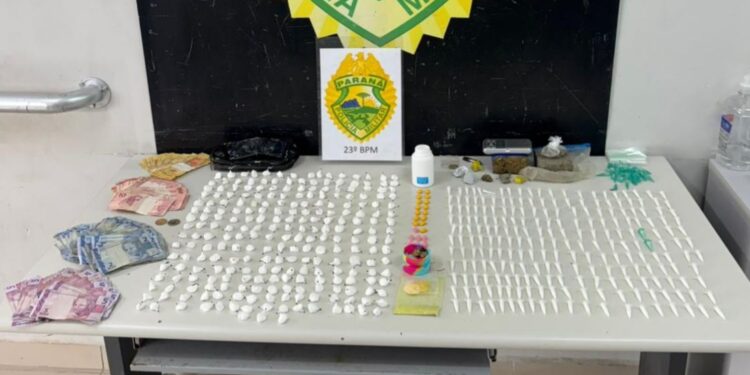 PM prende indivíduo com diversas drogas e dinheiro na Vila Nossa Senhora da Luz