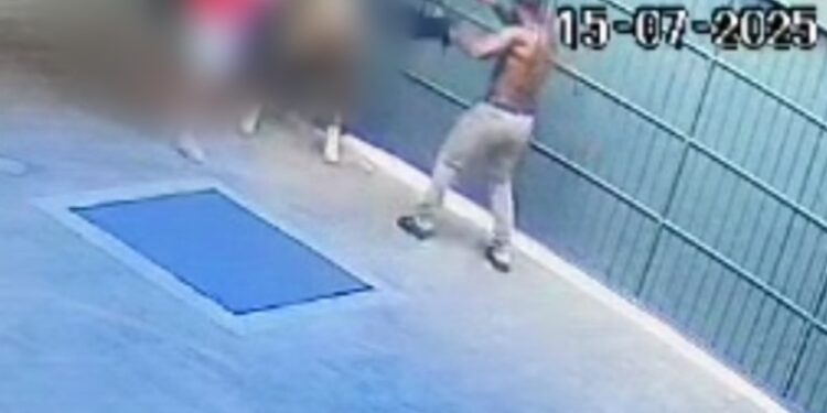 Estrangeiro é preso após agredir esposa com socos em Curitiba