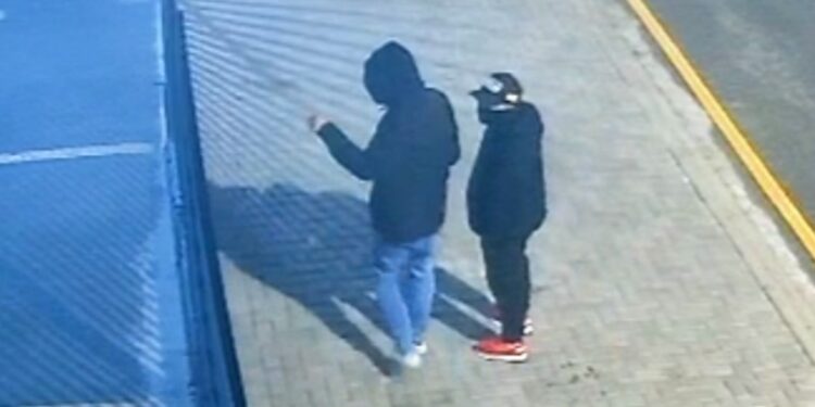 Criminosos são procurados após onda de furtos em comércios e residências