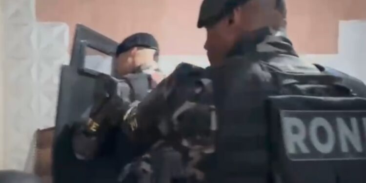 Forças policiais deflagram operação contra grupo que movimentou mais de R$ 4 milhões com tráfico de drogas