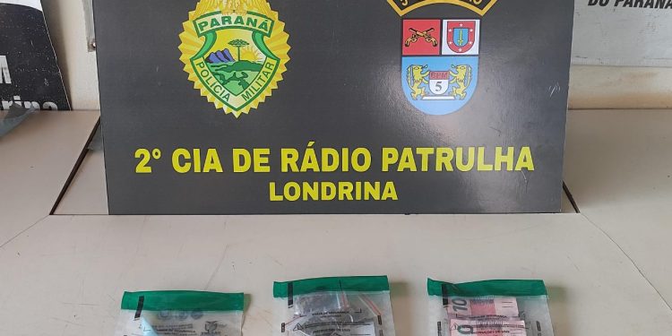 Homem é preso por tráfico de drogas na Vila Recreio, em Londrina