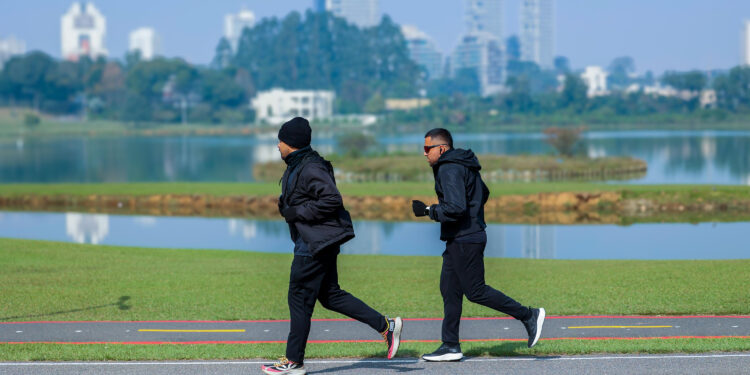 Fim de semana será de tempo estável e frio ameno no Paraná, aponta Simepar