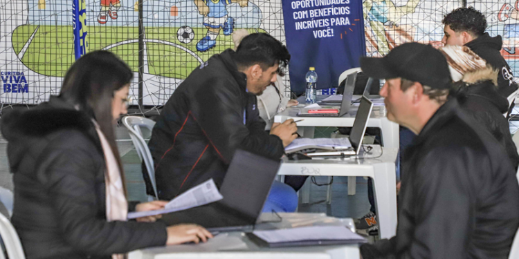 Oportunidade! Curitiba tem mais de 6 mil vagas de emprego