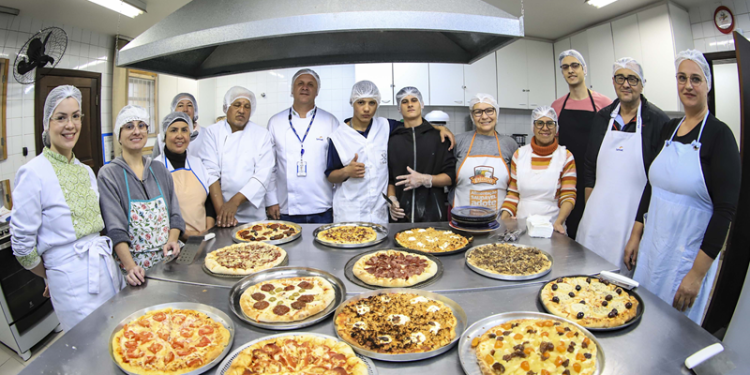 Prefeitura de Curitiba oferece curso gratuito que prepara para o mercado de trabalho em cinco dias