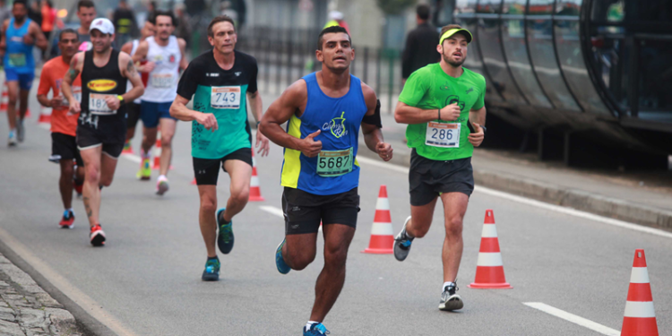 Fim de semana tem corrida, escalada, Jogos do Piá, mundial de bocha e muita diversão e lazer em Curitiba