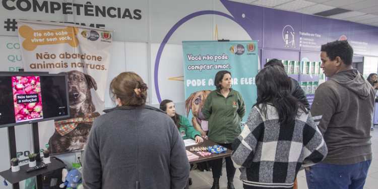 Cães e gatos resgatados pelo Crar participam de feira virtual de adoção na CIC