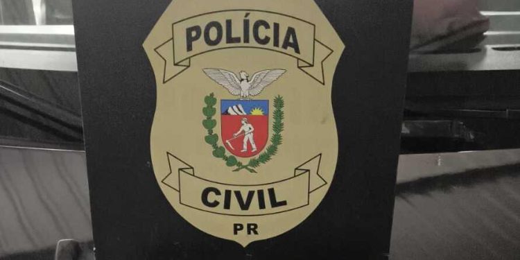 PCPR prende quatro pessoas em flagrante por tráfico de drogas na Lapa