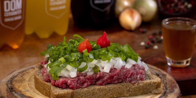 Estão abertas as inscrições para a 9ª edição do Festival de Carne de Onça de Curitiba