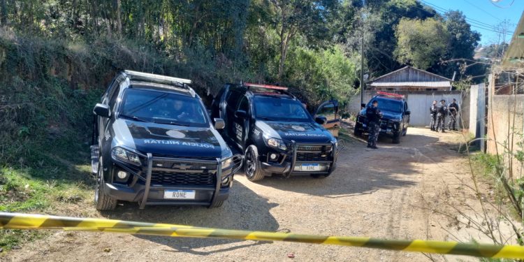 Dupla é neutralizada pela RONE em confronto em Almirante Tamandaré