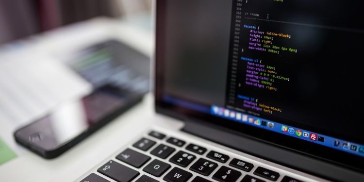 Acordo amplia fiscalização sobre jogos de cassino e apostas no Brasil