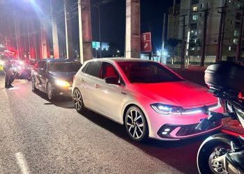 BPTRAN detém indivíduos disputando racha em Curitiba