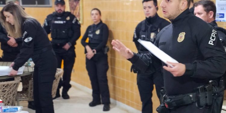 Delegacia de Furtos e Roubos de Veículos realiza operação para prender ladrões de carros e motos