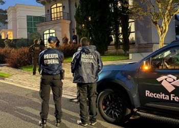 Receita e Polícia Federal miram grupo que movimentou R$ 20 bilhões em esquema de postos de combustíveis