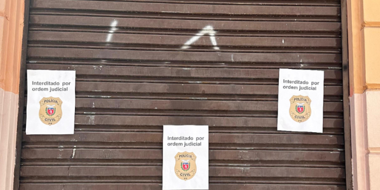 PCPR prende mulher por associação criminosa, induzir consumidor a erro e estelionato em Curitiba