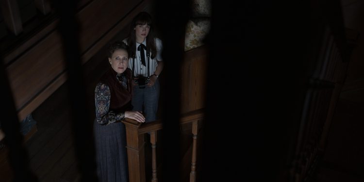 Warner Bros. Pictures divulga trailer e pôster inéditos de ‘Invocação do Mal 4: O Último Ritual’