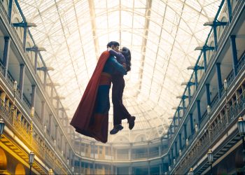 ‘Superman’ segue olhando para cima e conquista a marca de mais de 4 milhões de espectadores no cinema