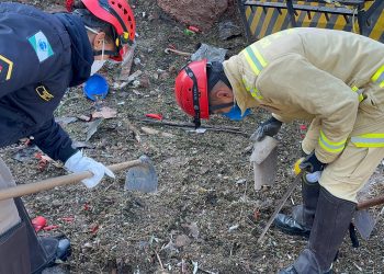 Dedicação total: 50 profissionais estão envolvidos nas buscas por vestígios da explosão na RMC