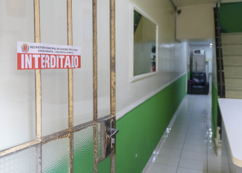 Cinco pessoas são presas e um hotel interditado na Operação Checkout deflagrada no Centro de Curitiba