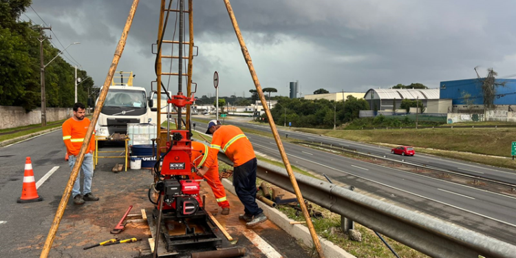 Bloqueio parcial na marginal da BR 277, no Orleans, exige atenção dos motoristas