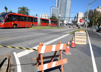 Trânsito e transporte público são alterados com obras na altura da Rodoferroviária