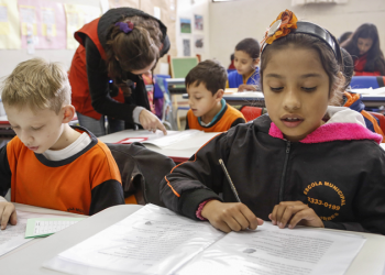 Cadastramento para novos estudantes de pré-escola e 1º ano nas escolas de Curitiba começa dia 1º de outubro