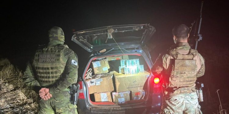 PF e BPFRON realizam apreensão carregamento de cigarros eletrônicos