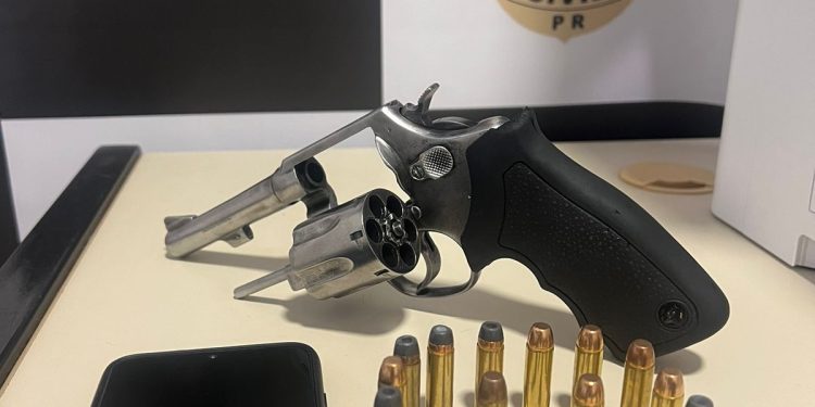 PCPR prende homem por posse ilegal de arma de fogo