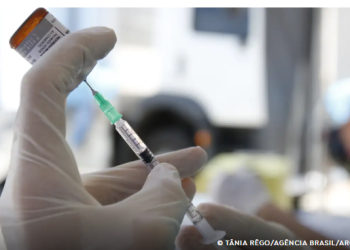 Casos de sarampo tiveram aumento de 34 vezes em 2025, alerta Opas