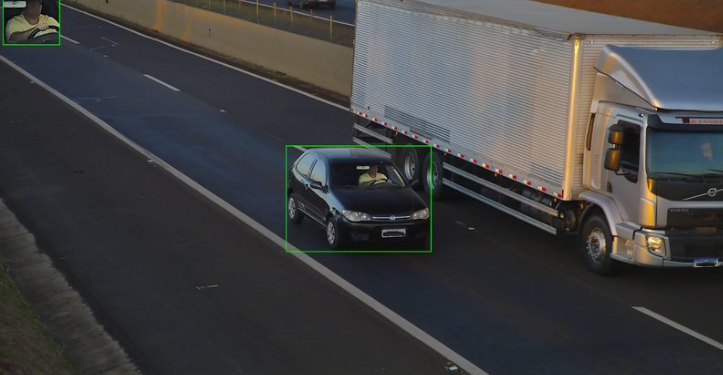 Concessionária de rodovia instala câmeras com inteligência artificial para flagrar infrações de trânsito