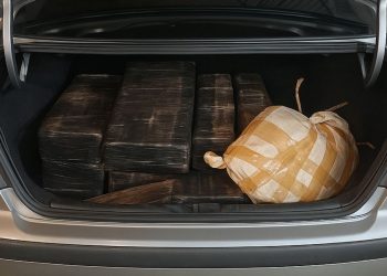 PRF apreende 188 quilos de maconha no noroeste do Paraná