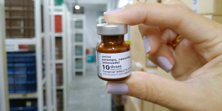 Paraná aplica “dose zero” em 17,4 mil bebês menores de um ano para controle do sarampo
