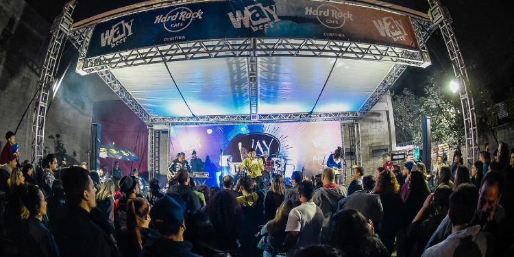 Way Beer promove a “Festa Brasileira”, com shows de Wes Ventura e das bandas Baile Brasa, Tripkalia e DENOREX 80