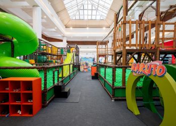 Parque inspirado nas aventuras de Naruto estreia em shopping de Londrina
