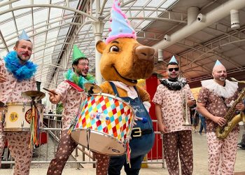 Shopping Estação celebra o aniversário da mascote Capinista com festa especial no Dia da Capivara (14/09)