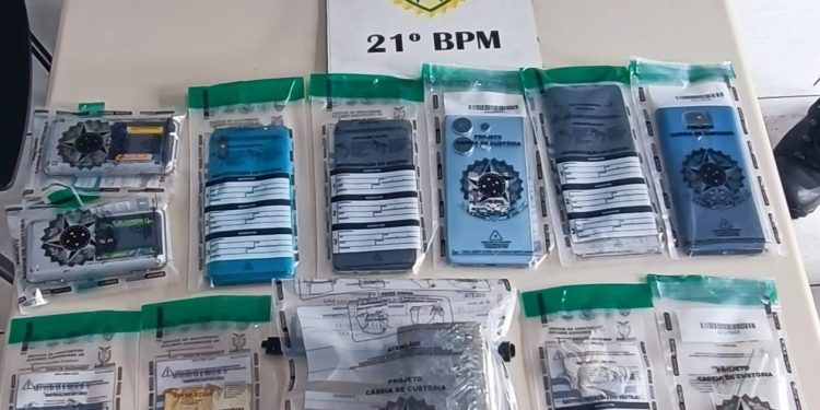 Polícia Militar prende cinco pessoas por tráfico de drogas em Francisco Beltrão