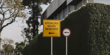 Rua no Umbará passa a ter sentido único de circulação a partir desta quinta-feira