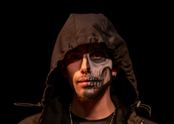 Cine Passeio terá estúdio de maquiagem Zombie Walk para noite de Halloween