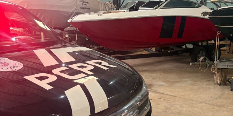 PCPR e PMPR apreendem lancha durante investigação de tráfico e lavagem de dinheiro em Porto Rico