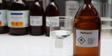 Governo vai comprar 150 mil antídotos contra intoxicação por metanol