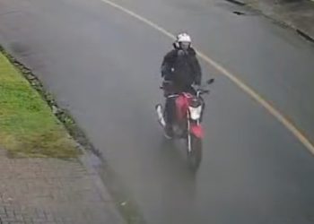 Criminoso que realizou vários assaltos em Curitiba é preso pela PM, levado para delegacia e liberado