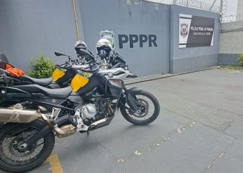 Assaltante foragido é capturado pela PM no centro de Curitiba após tentativa de fuga