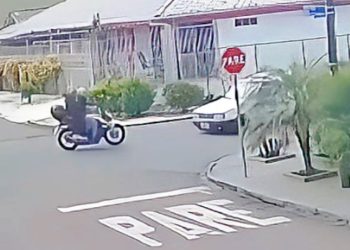 Câmera registra colisão frontal no Sítio Cercado