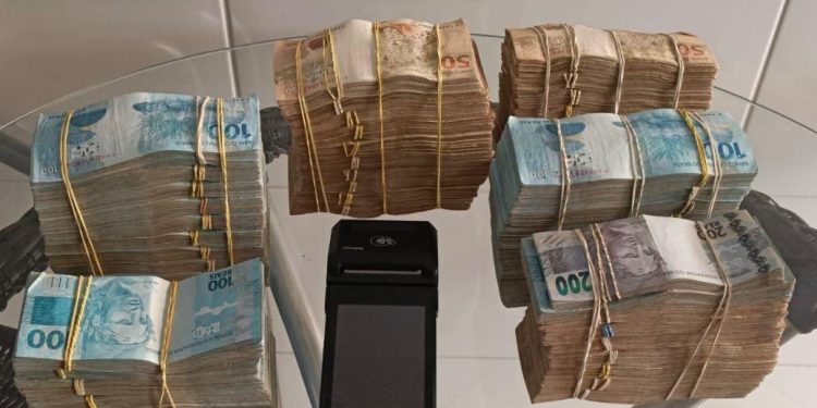 Polícia Civil cumpre 90 mandados em quatro estados e avança sobre estrutura de organização criminosa