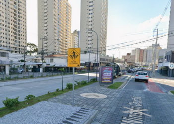 Estação-tubo José Clementino Bettega, na Avenida Winston Churchill, é interditada temporariamente
