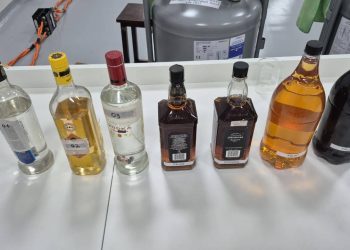 Laboratório da UFPR oferece análise de bebidas para detecção de metanol