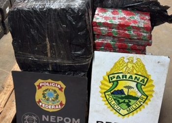 PF e PM apreendem veículo furtado carregado com maconha